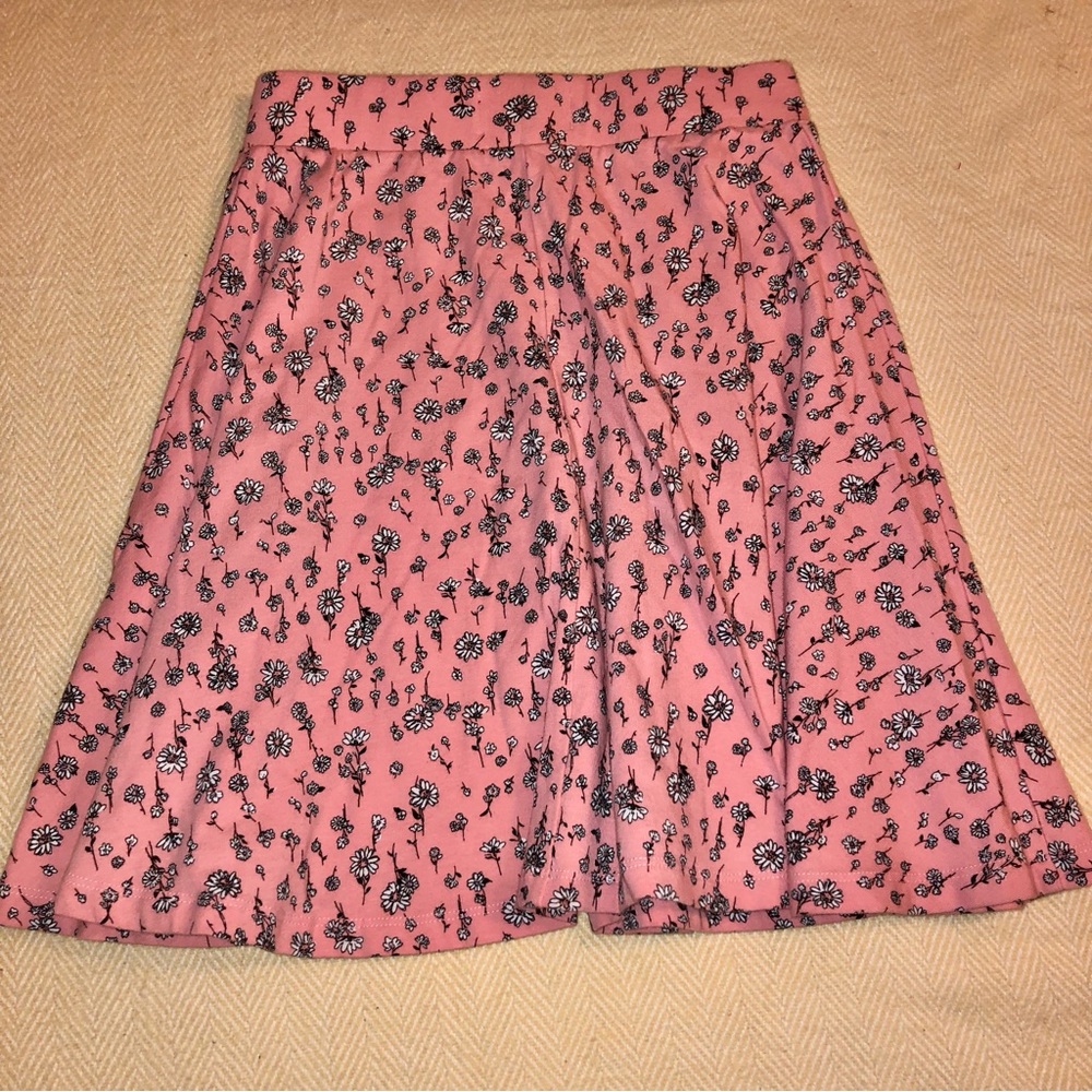 SO Pink & Black Daisy Stretch Knit Mini Skater Skirt Size XS Barbiecore Cottage